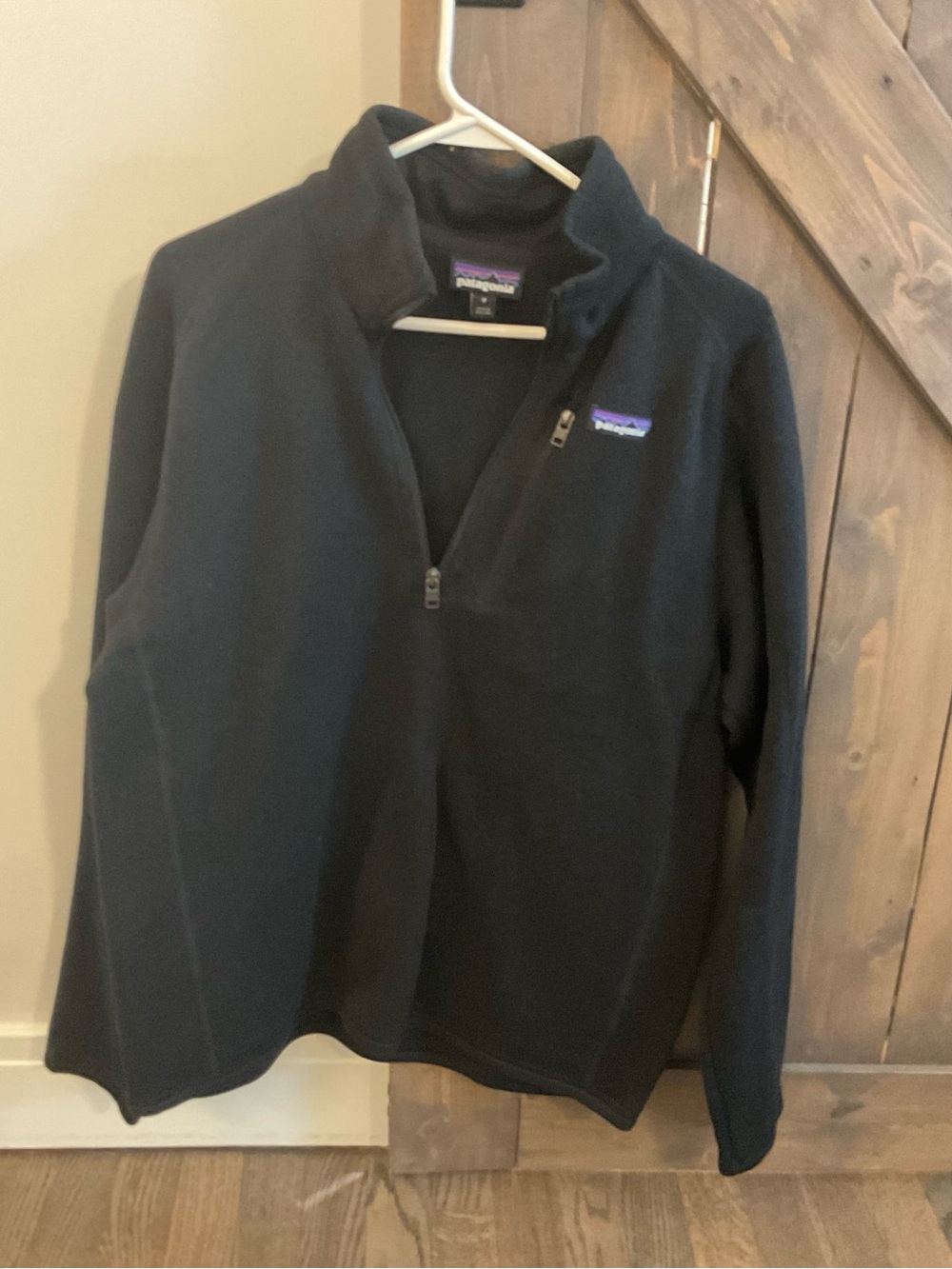 Patagonia Black Men's Half-Zip Fleece Pullover